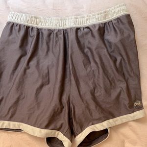 Tracksmith men’s shorts size L